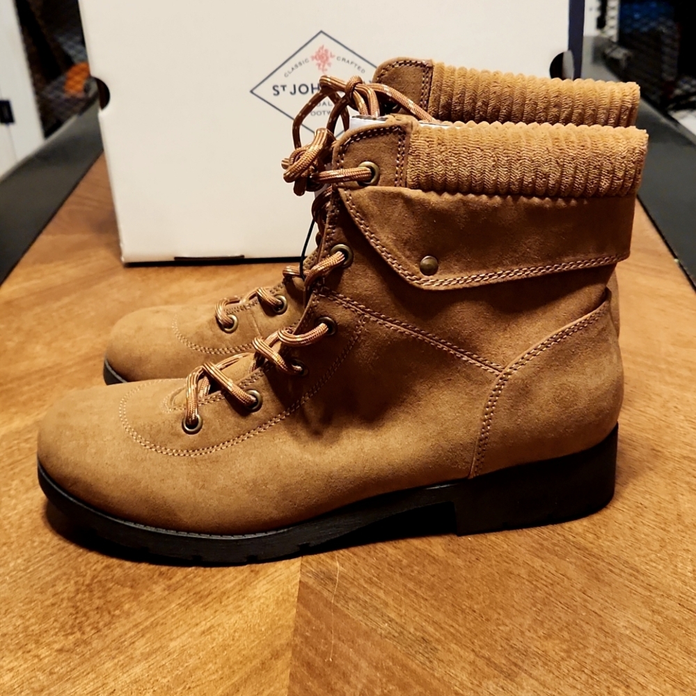 Sueded boot - Picture 4 of 8